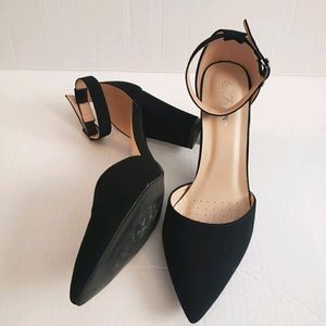 Pointed Toe Heel Block Pumps